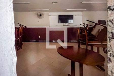 Apartamento à venda com 50m², 2 quartos e 2 vagas Apartamento à venda com 50m², 2 quartos e 2 vagasÁrea comum - Salão de festas