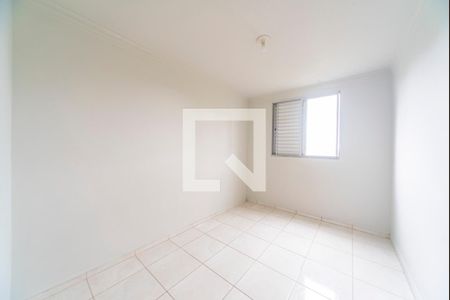 Quarto 1 de apartamento à venda com 2 quartos, 50m² em Parque São Vicente, Santo André