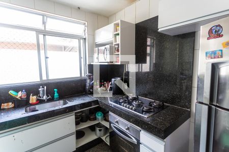 Apartamento à venda com 124m², 3 quartos e 2 vagasCozinha