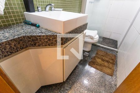 Apartamento à venda com 124m², 3 quartos e 2 vagasArmário do Banheiro Social