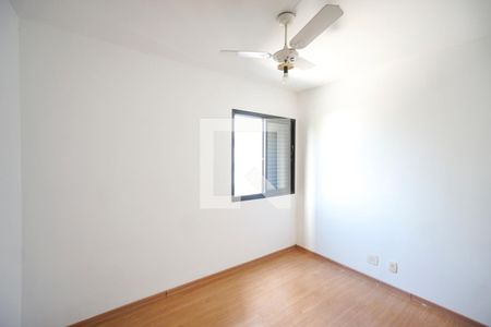 Apartamento à venda com 65m², 3 quartos e 1 vagaQuarto 03