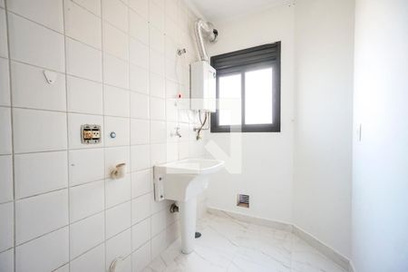 Apartamento à venda com 65m², 3 quartos e 1 vagaÁrea de serviço