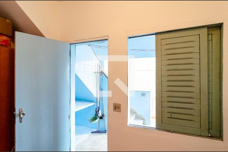 Casa à venda com 267m², 3 quartos e 3 vagas Casa à venda com 267m², 3 quartos e 3 vagasQuarto de Serviço