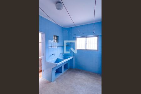 Casa à venda com 267m², 3 quartos e 3 vagas Casa à venda com 267m², 3 quartos e 3 vagasLavanderia