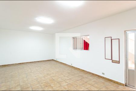 Casa à venda com 267m², 3 quartos e 3 vagas Casa à venda com 267m², 3 quartos e 3 vagasSalão de Festas