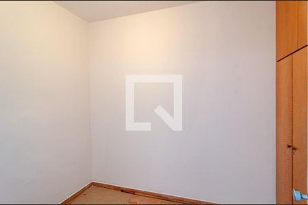 Casa à venda com 267m², 3 quartos e 3 vagas Casa à venda com 267m², 3 quartos e 3 vagasQuarto de Serviço