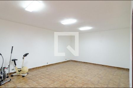 Casa à venda com 267m², 3 quartos e 3 vagas Casa à venda com 267m², 3 quartos e 3 vagasSalão de Festas