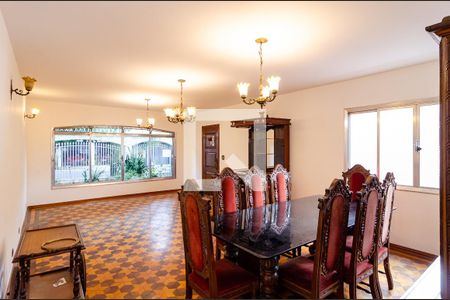 Sala de casa à venda com 3 quartos, 267m² em Jardim Prudência, São Paulo