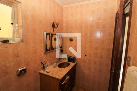 Casa à venda com 160m², 3 quartos e 3 vagas Casa à venda com 160m², 3 quartos e 3 vagasBanheiro 2