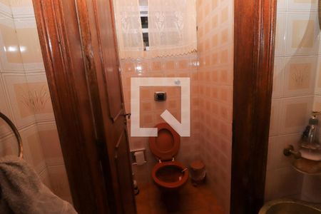 Casa à venda com 160m², 3 quartos e 3 vagas Casa à venda com 160m², 3 quartos e 3 vagasLavabo