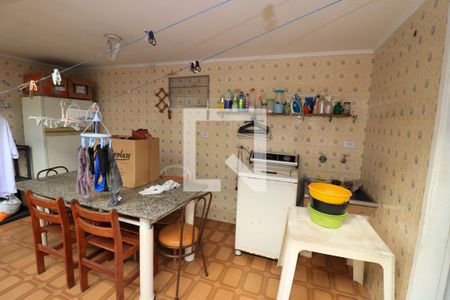 Casa à venda com 160m², 3 quartos e 3 vagas Casa à venda com 160m², 3 quartos e 3 vagasÁrea de Serviço