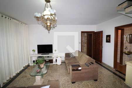 Sala de TV de casa à venda com 3 quartos, 160m² em Vila Gomes Cardim, São Paulo