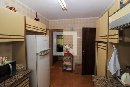 Casa à venda com 160m², 3 quartos e 3 vagas Casa à venda com 160m², 3 quartos e 3 vagasCozinha