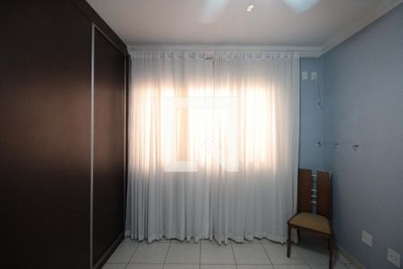 Suite de casa à venda com 4 quartos, 414m² em Planalto, Belo Horizonte