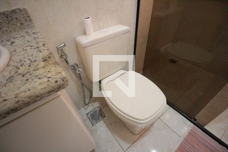 Casa à venda com 414m², 4 quartos e 3 vagasBanheiro da Suite