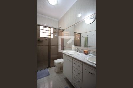 Casa à venda com 414m², 4 quartos e 3 vagasBanheiro Social