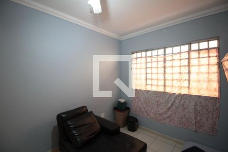 Casa à venda com 414m², 4 quartos e 3 vagasQuarto 2