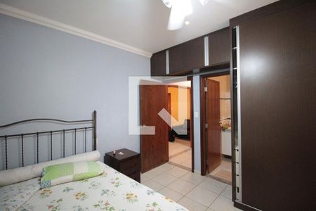 Suite de casa à venda com 4 quartos, 414m² em Planalto, Belo Horizonte