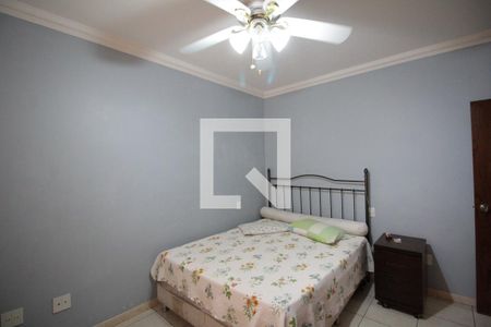 Suite de casa à venda com 4 quartos, 414m² em Planalto, Belo Horizonte