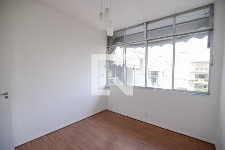 Apartamento para alugar com 85m², 3 quartos e 1 vagaQuarto 2