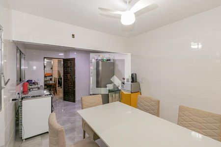 Casa à venda com 125m², 3 quartos e 2 vagasCopa/ Cozinha