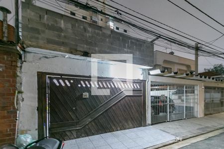 Casa à venda com 125m², 3 quartos e 2 vagasFachada