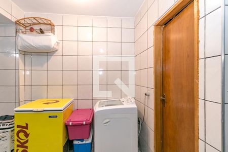 Casa à venda com 125m², 3 quartos e 2 vagasLavanderia