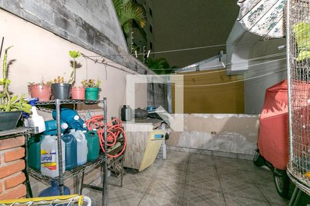 Casa à venda com 125m², 3 quartos e 2 vagasQuintal