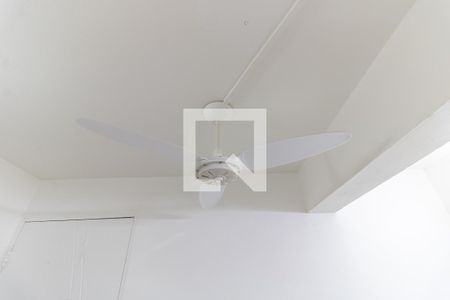 Quarto de kitnet/studio para alugar com 1 quarto, 15m² em Aclimação, São Paulo