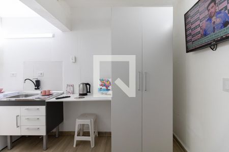 Quarto de kitnet/studio para alugar com 1 quarto, 15m² em Aclimação, São Paulo