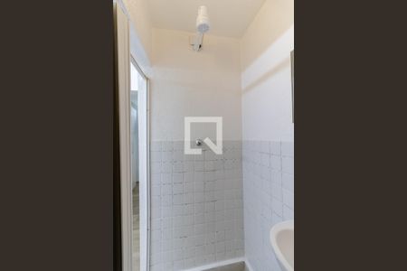 Studio para alugar com 15m², 1 quarto e sem vaga Studio para alugar com 15m², 1 quarto e sem vagaBanheiro