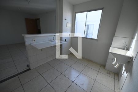 Cozinha de apartamento para alugar com 2 quartos, 42m² em Jardim Imperial, Aparecida de Goiânia