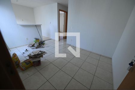 Sala de apartamento para alugar com 2 quartos, 42m² em Jardim Imperial, Aparecida de Goiânia