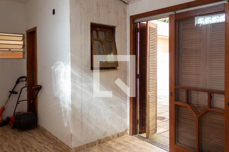 Casa à venda com 320m², 3 quartos e 2 vagas Casa à venda com 320m², 3 quartos e 2 vagasSala para festas/depósito