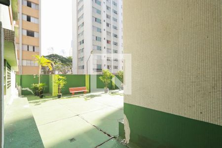 Vista - Sala de apartamento para alugar com 2 quartos, 60m² em Santana, São Paulo