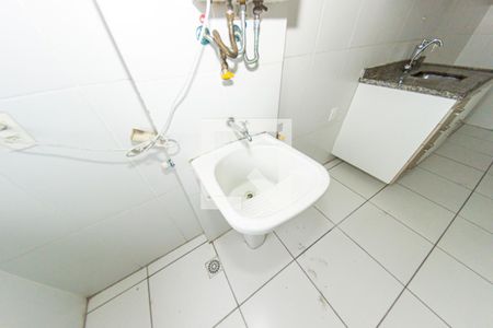 Apartamento à venda com 48m², 2 quartos e 1 vaga Apartamento à venda com 48m², 2 quartos e 1 vagaCozinha e Área de Serviço