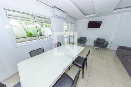 Apartamento à venda com 48m², 2 quartos e 1 vaga Apartamento à venda com 48m², 2 quartos e 1 vagaÁrea comum