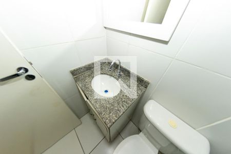 Apartamento à venda com 48m², 2 quartos e 1 vaga Apartamento à venda com 48m², 2 quartos e 1 vagaBanheiro