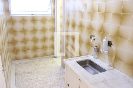 Cozinha de apartamento para alugar com 1 quarto, 41m² em Centro, São Vicente