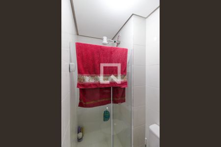 Banheiro de apartamento à venda com 1 quarto, 24m² em Jardim Independência, São Paulo