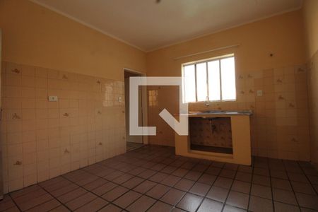 Sala/Cozinha de casa para alugar com 1 quarto, 40m² em Vila Leonor, São Paulo