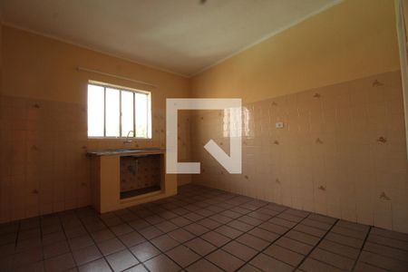 Sala/Cozinha de casa para alugar com 1 quarto, 40m² em Vila Leonor, São Paulo