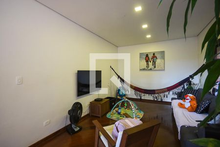 Sala de tv de casa à venda com 3 quartos, 580m² em Jardim Guedala, São Paulo