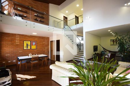 Sala de casa para alugar com 3 quartos, 580m² em Jardim Guedala, São Paulo