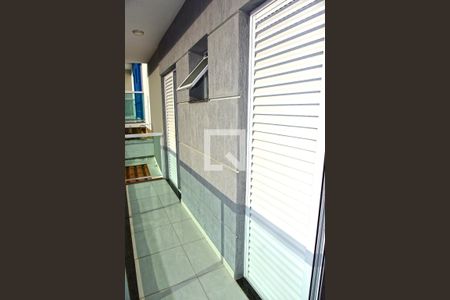Casa à venda com 80m², 3 quartos e 2 vagasVaranda