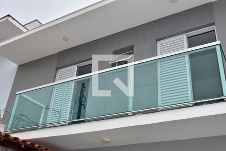 Casa à venda com 80m², 3 quartos e 2 vagasVaranda
