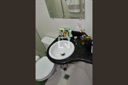 Casa à venda com 80m², 3 quartos e 2 vagasLavabo