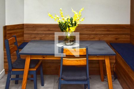 Casa à venda com 80m², 3 quartos e 2 vagas Casa à venda com 80m², 3 quartos e 2 vagasCozinha - Sala de jantar