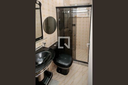 Apartamento à venda com 60m², 2 quartos e 1 vaga Apartamento à venda com 60m², 2 quartos e 1 vagaBanheiro