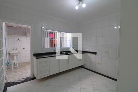 Casa à venda com 117m², 3 quartos e 2 vagasCozinha